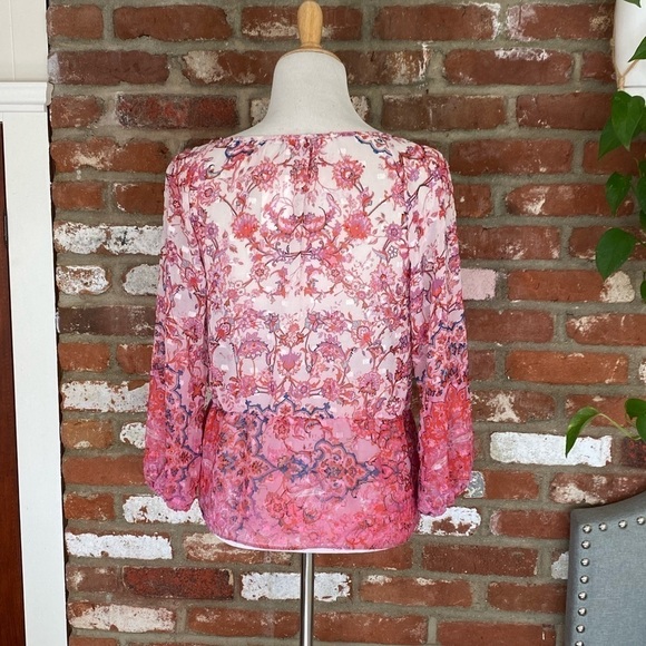 Crosby Ombré Mandala Pink Floral Sheer Top NWT Size XS - Picture 5 of 10